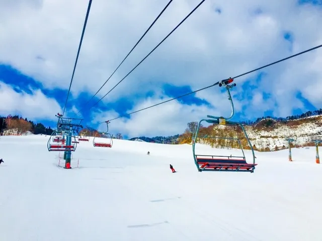 国内最古の高速リフト引退　３８年、北海道のスキー場で延べ２５００万人以上運ぶ【ニセコ　民泊　管理】