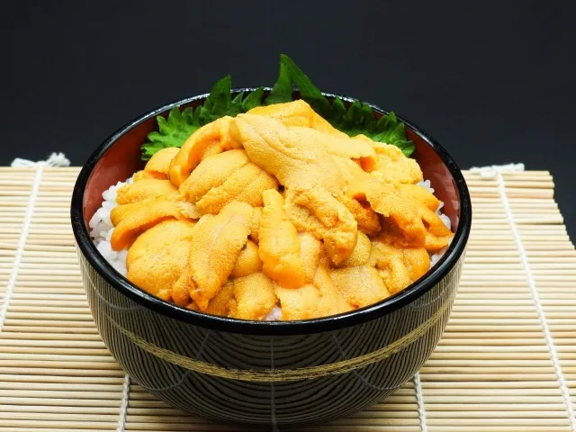 初夏の風と絶品グルメに満たされる！6月の小樽観光おすすめスポット 【札幌　民泊　管理　運営代行】